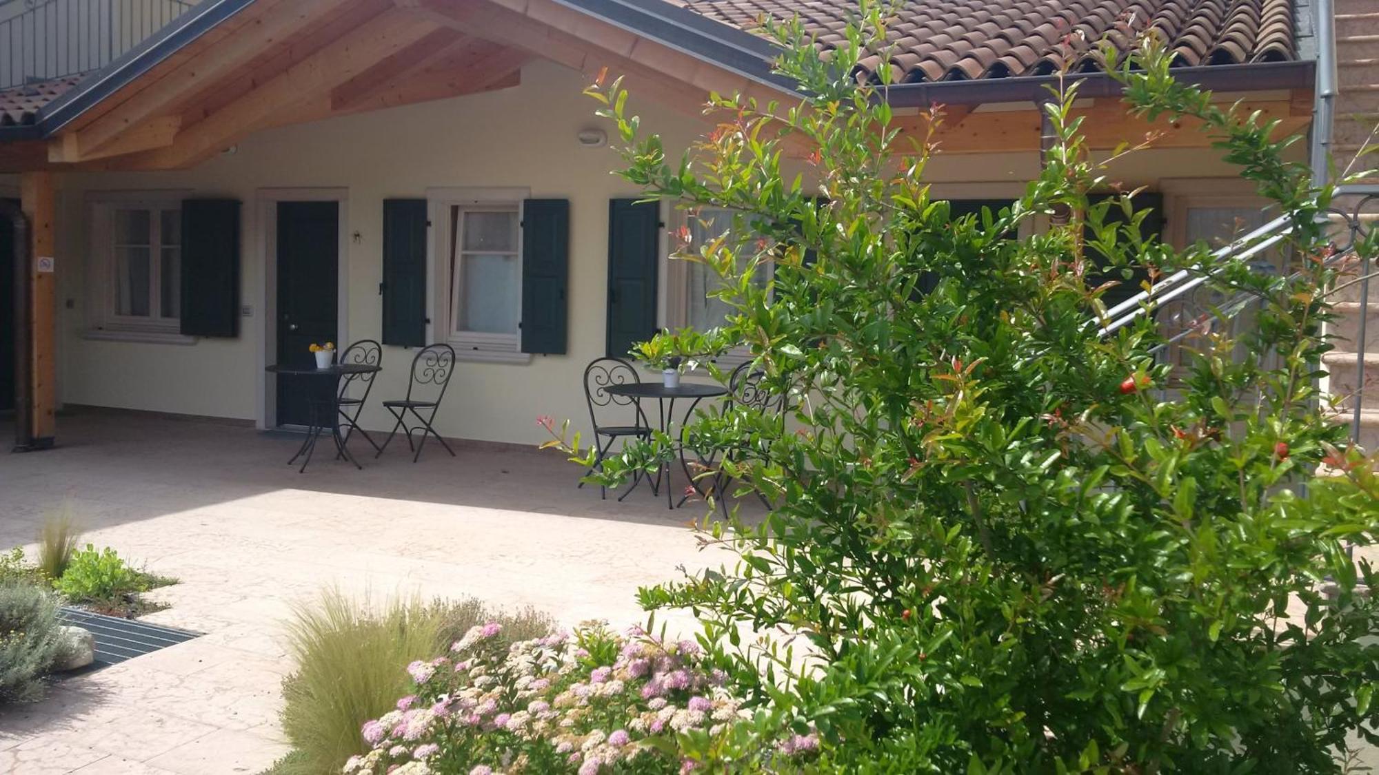Agritur Acquastilla Giovanni Poli Arco Buitenkant foto